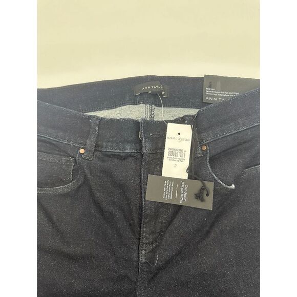 Ann Taylor The Skinny Jeans Mid Rise Sz 2 Zip Up 5 Pockets NWT Dark Blue - Picture 6 of 6